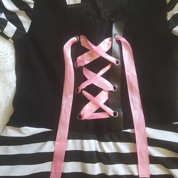 Pirate Halloween Costume Size Medium - Picture 8 of 8